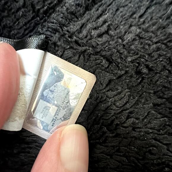 The North Face Osito Jacket Black Small - Picture 7 of 7